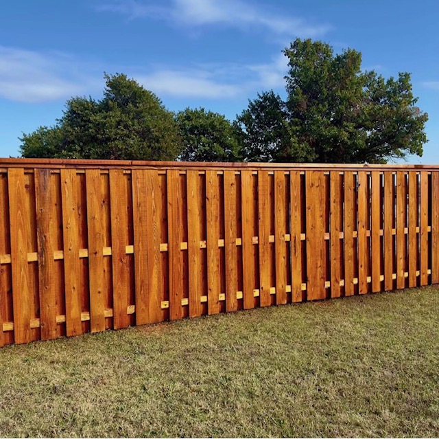 fence staining in tyler